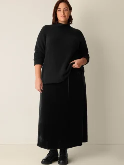 Cashmere Silk Boucle Bliss Turtleneck Top