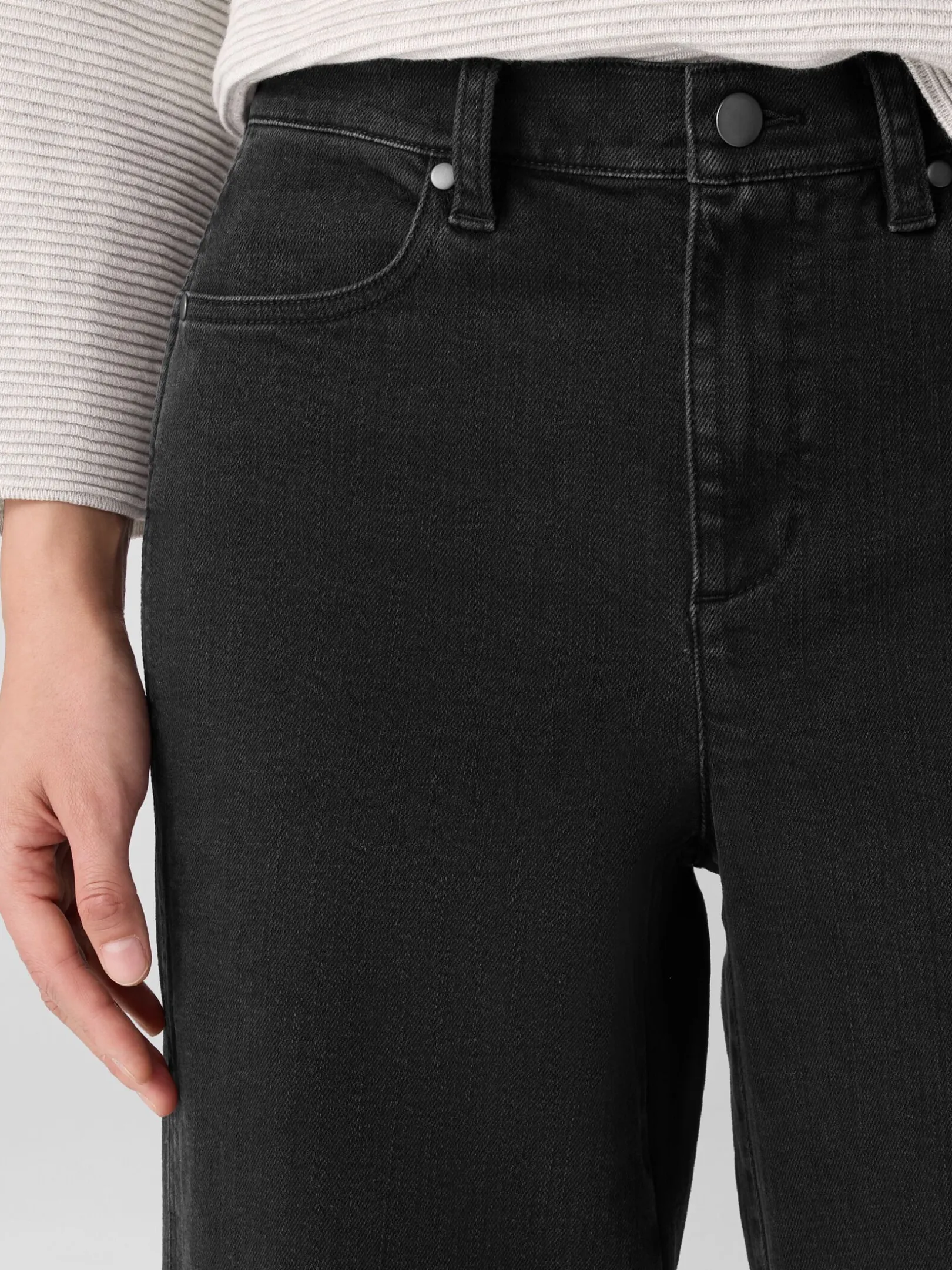 Cotton Stretch Denim Wide-Leg Jean