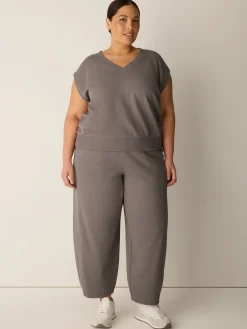 Garment-Dyed Organic Cotton Terry Lantern Pant