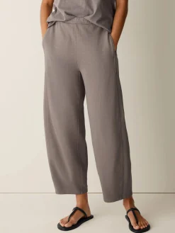Garment-Dyed Organic Cotton Terry Lantern Pant