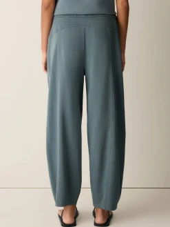 Garment-Dyed Organic Cotton Terry Lantern Pant