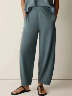 Garment-Dyed Organic Cotton Terry Lantern Pant