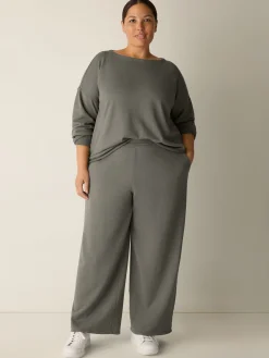 Garment-Dyed Organic Cotton Terry Wide-Leg Pant