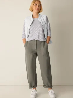 Garment-Dyed Utility Cotton Arch Pant