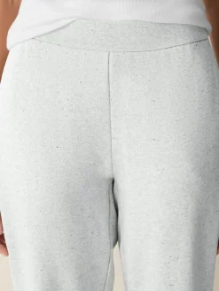 Heathered Fleece Jogger Pant