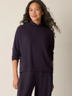 Italian Cashmere Turtleneck Top