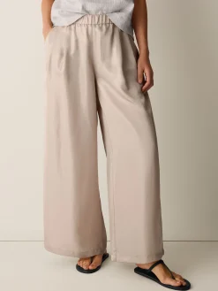 Lightweight Satin Shimmer Full-Length Wide Pant