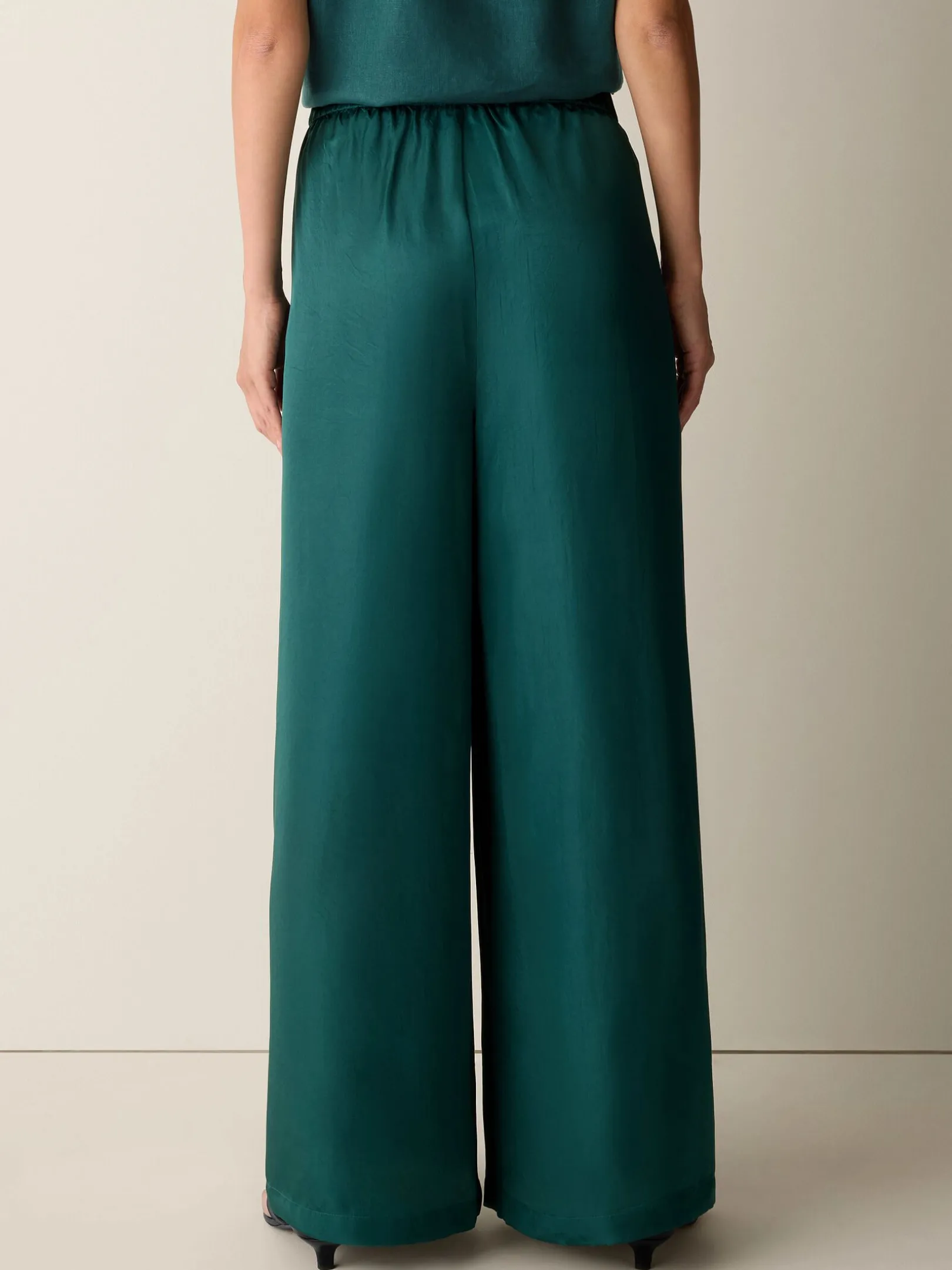 Lightweight Satin Shimmer Full-Length Wide Pant