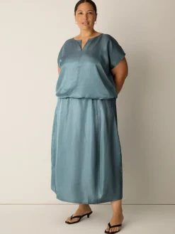 Lightweight Satin Shimmer Split Neck Top
