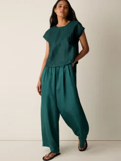 Linen Sheen Square Top