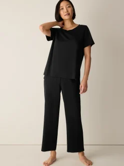 Organic Cotton Interlock Jewel Neck Sleep Tee