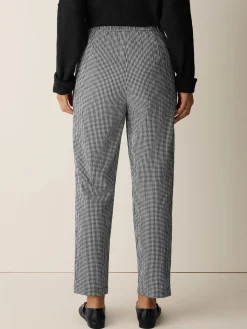 Organic Cotton Pucker Check Tapered Pant