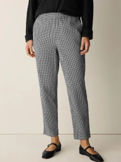 Organic Cotton Pucker Check Tapered Pant
