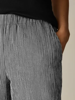Organic Cotton Pucker Check Wide-Leg Pant