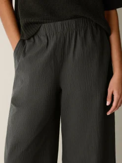Organic Cotton Pucker Wide-Leg Pant
