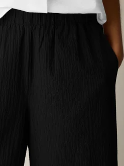 Organic Cotton Pucker Wide-Leg Pant