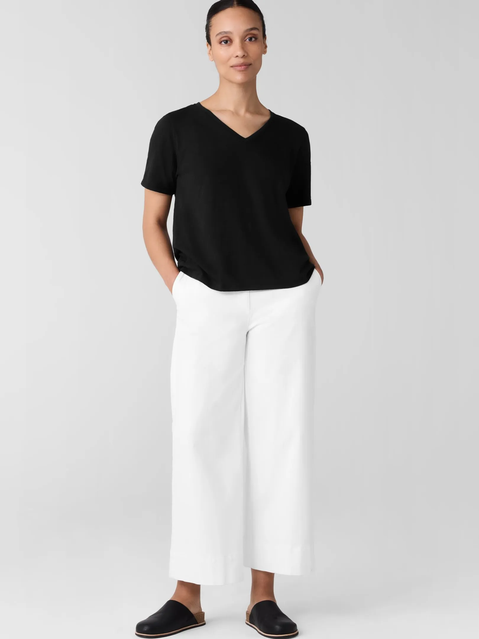 Organic Cotton Slubby Jersey V-Neck Tee