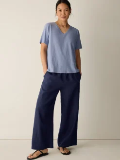 Organic Cotton Slubby Jersey V-Neck Tee