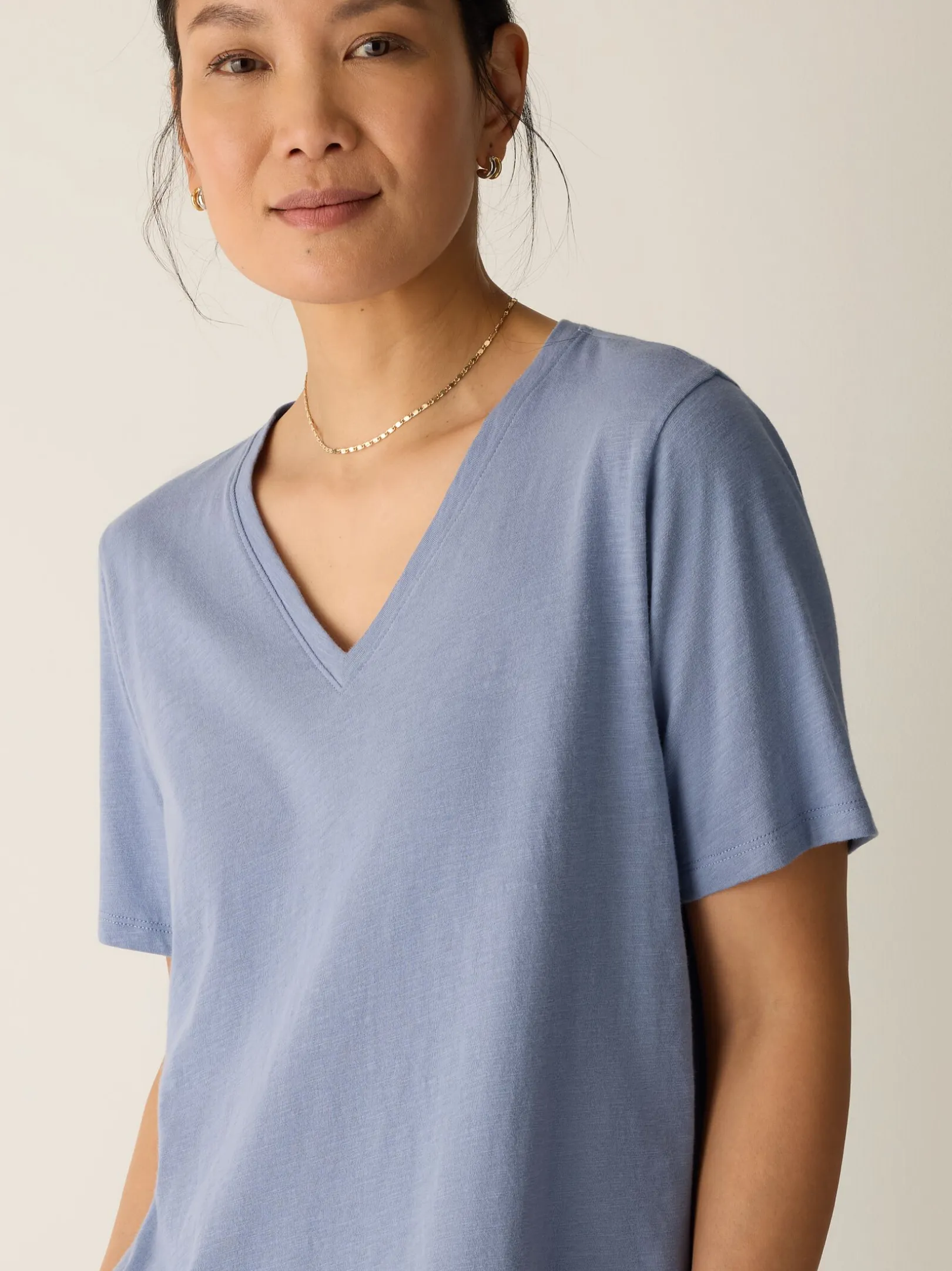 Organic Cotton Slubby Jersey V-Neck Tee