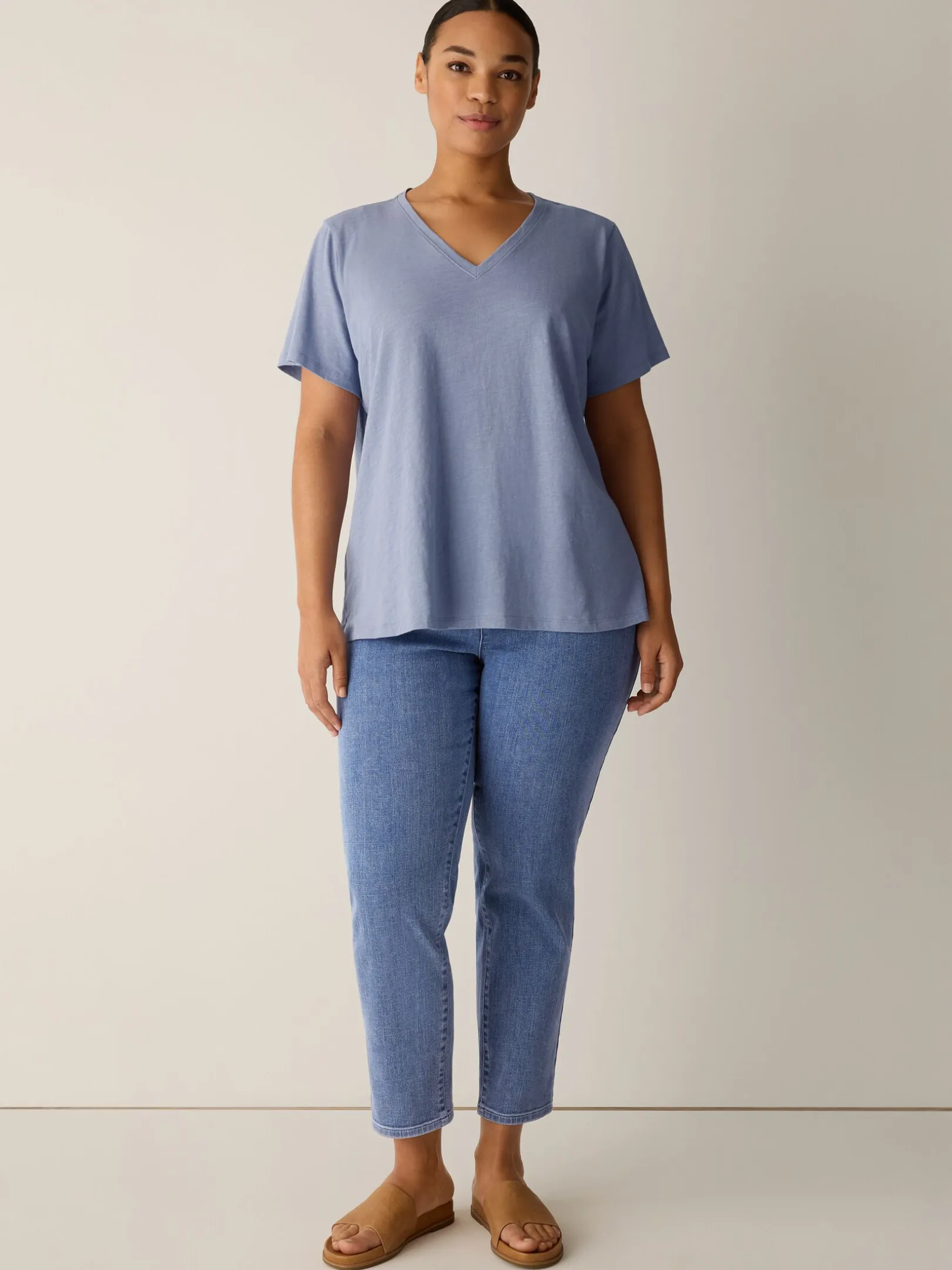 Organic Cotton Slubby Jersey V-Neck Tee