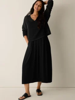 Organic Linen Cotton V-Neck Box-Top
