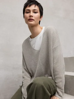 Organic Linen Cotton V-Neck Box-Top