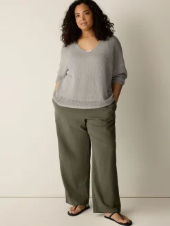 Organic Linen Cotton V-Neck Box-Top