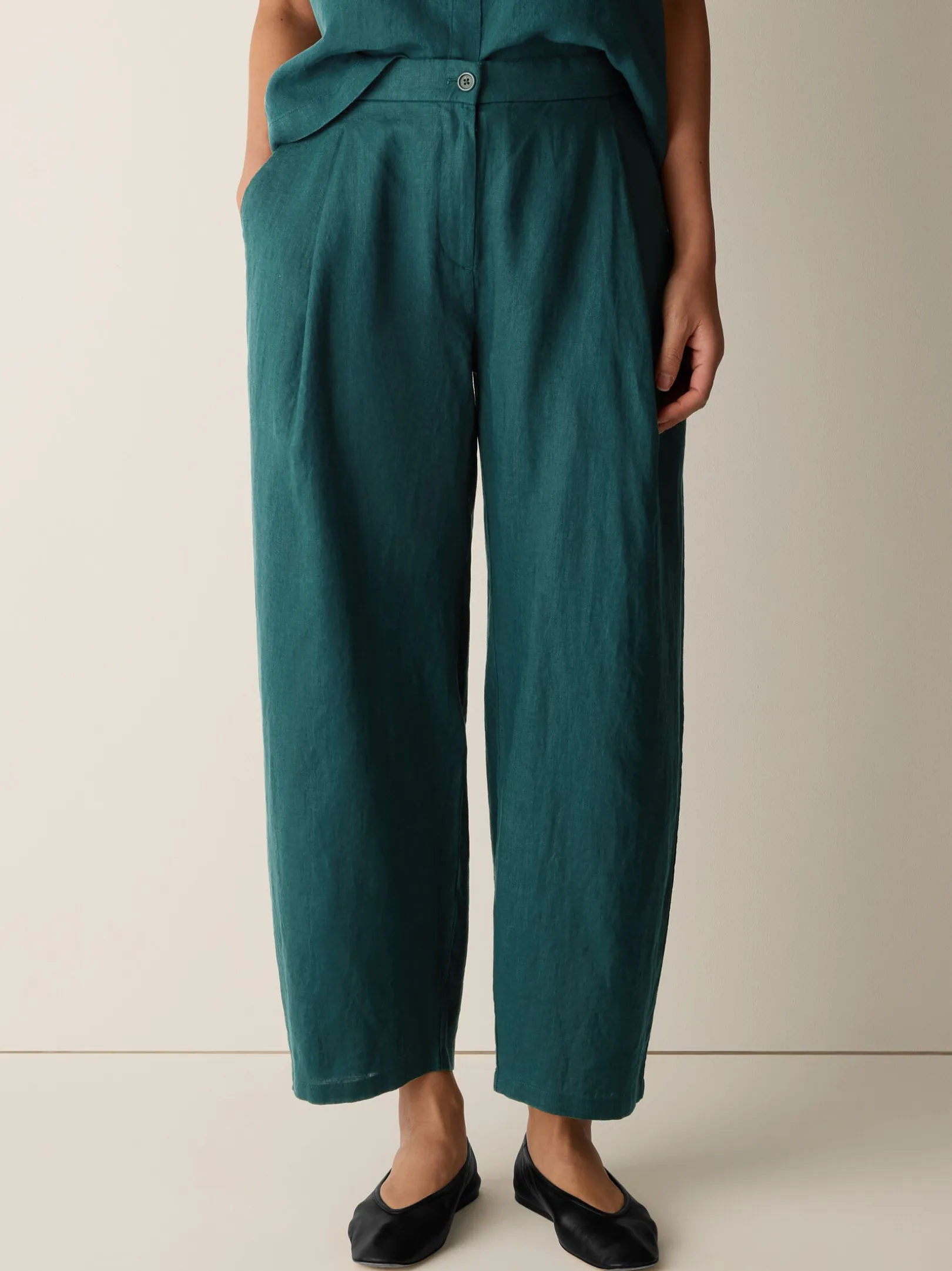 Organic Linen Curved Trouser