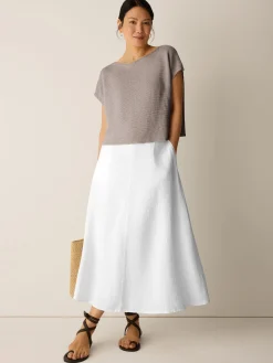 Organic Linen Délavé Square Top