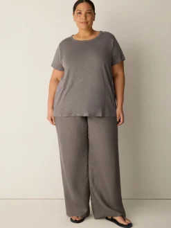 Organic Linen Jersey Crew Neck Tee