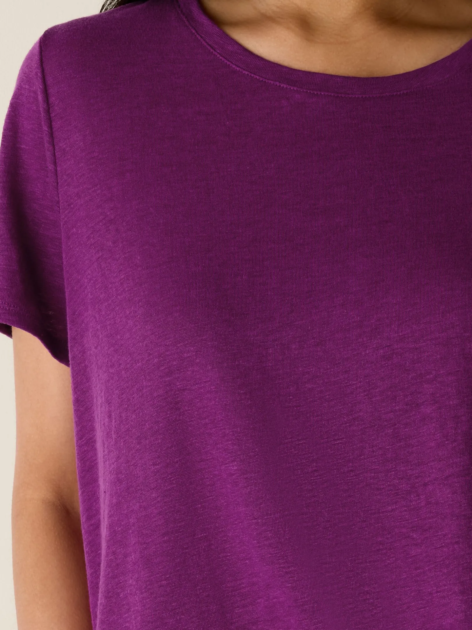 Organic Linen Jersey Crew Neck Tee