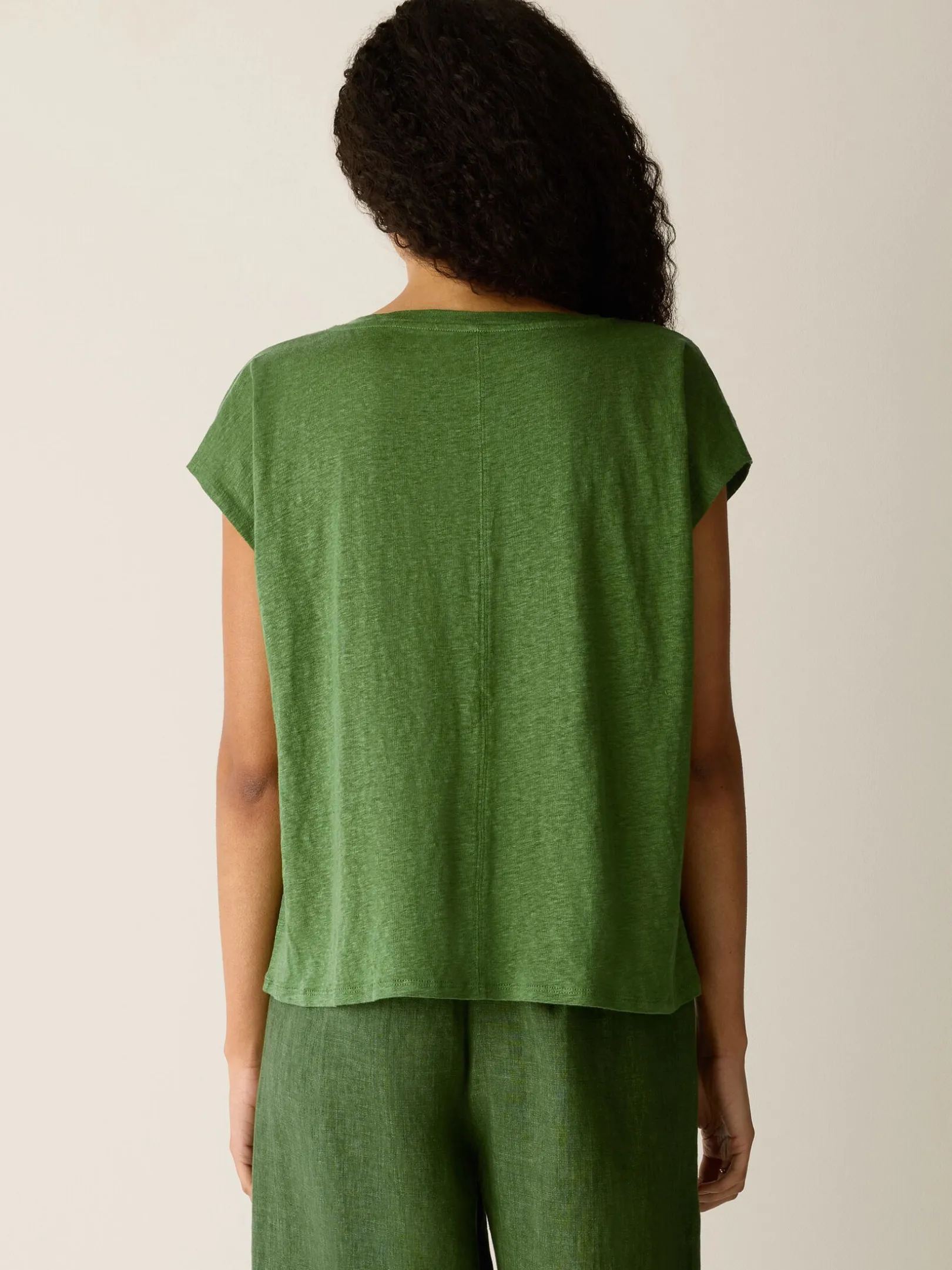 Organic Linen Jersey V-Neck Tee