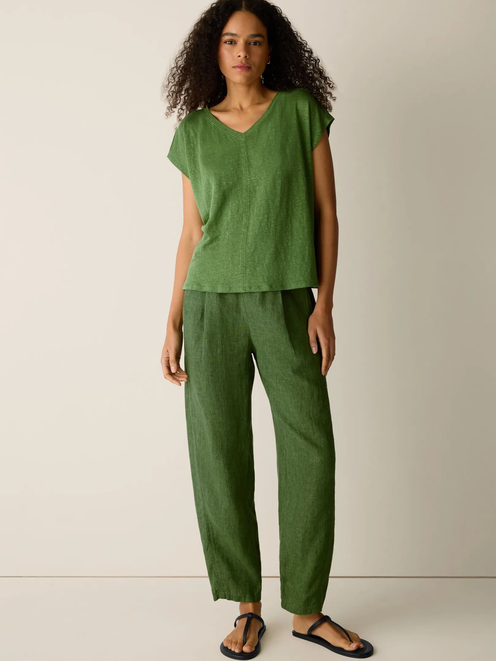 Organic Linen Jersey V-Neck Tee