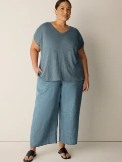 Organic Linen Jersey V-Neck Tee