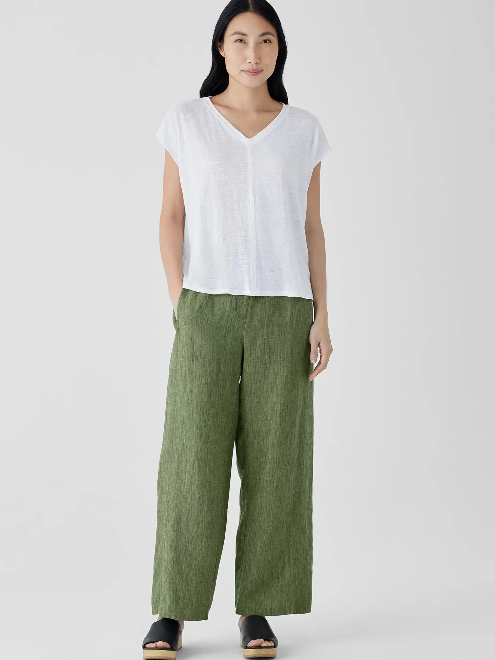 Organic Linen Jersey V-Neck Tee