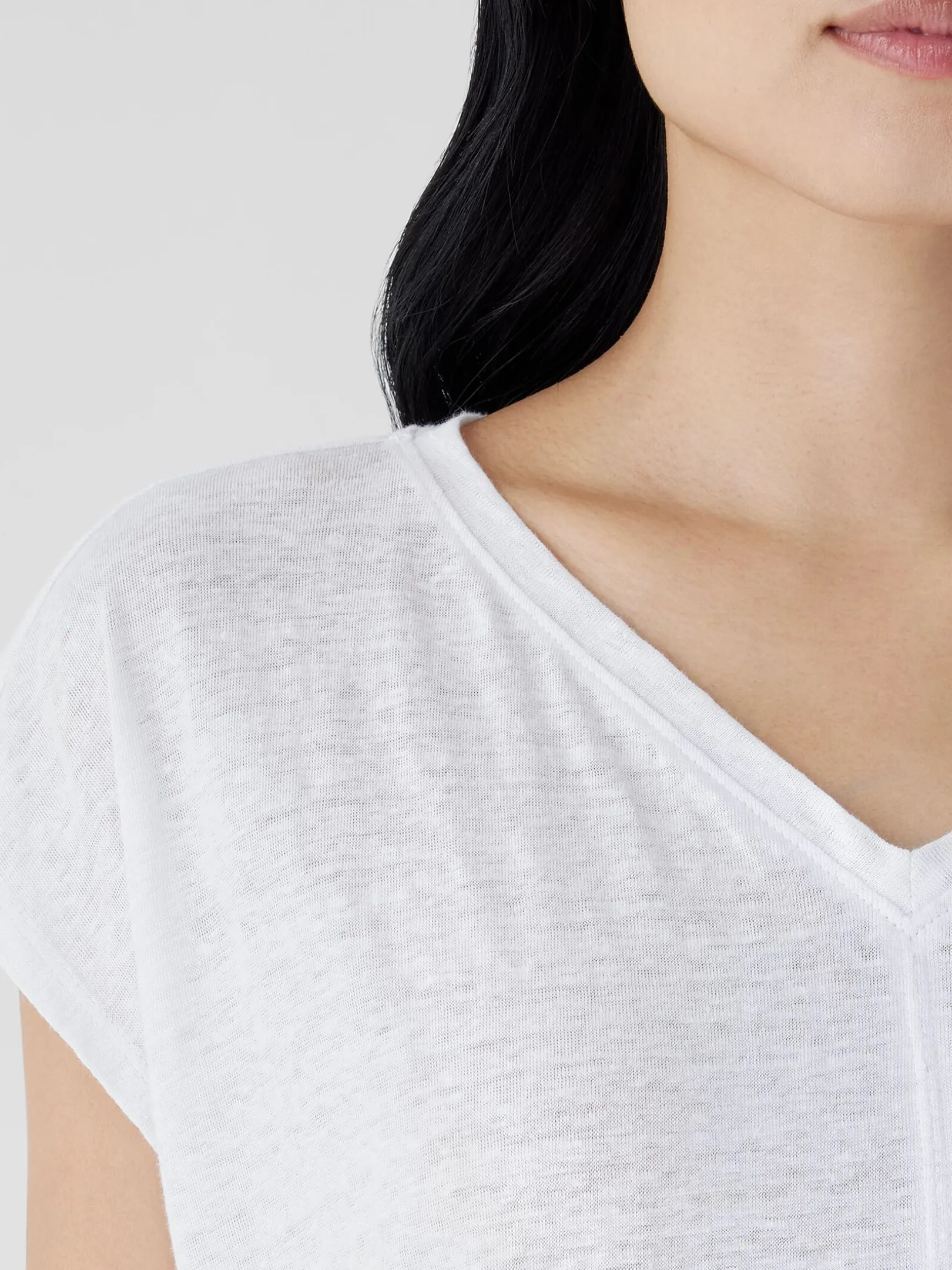Organic Linen Jersey V-Neck Tee