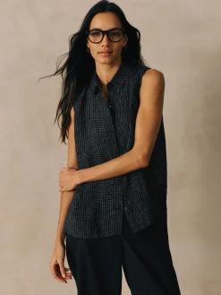 Puckered Organic Linen Grid Sleeveless Shirt