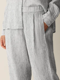 Puckered Organic Linen Stripe Lantern Pant