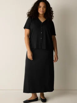 Ribbed Knit Skirt
