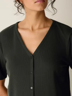 Ribbed Knit V-Neck Top