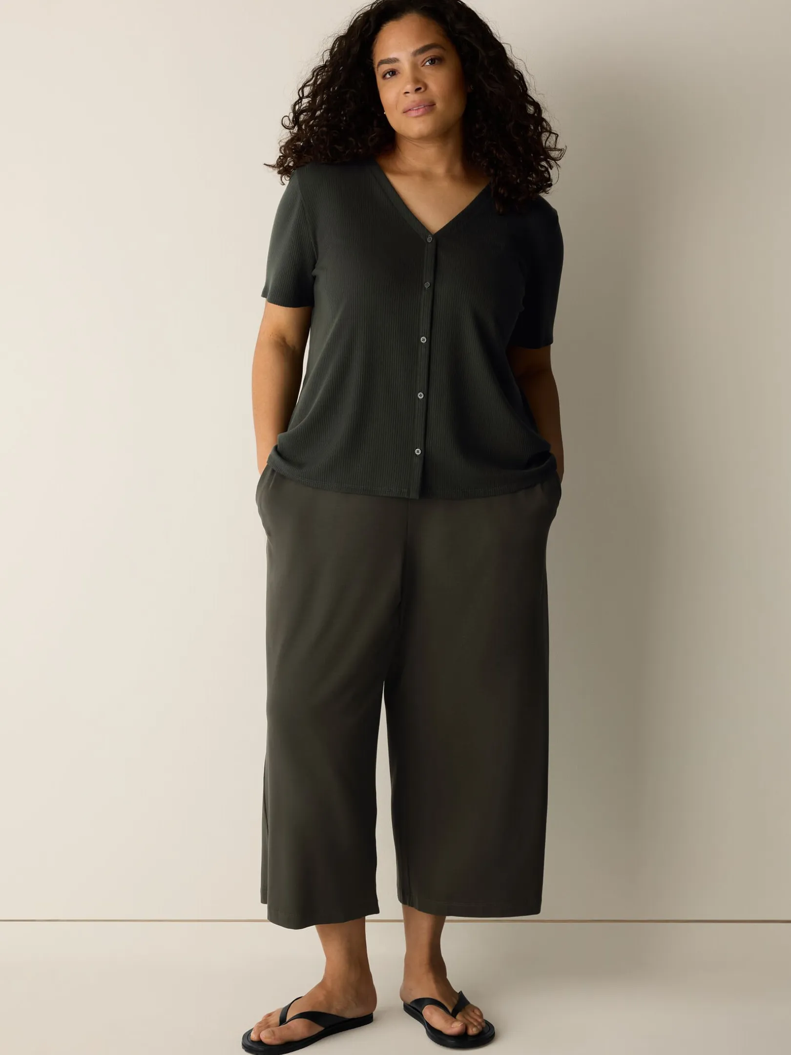 Ribbed Knit V-Neck Top