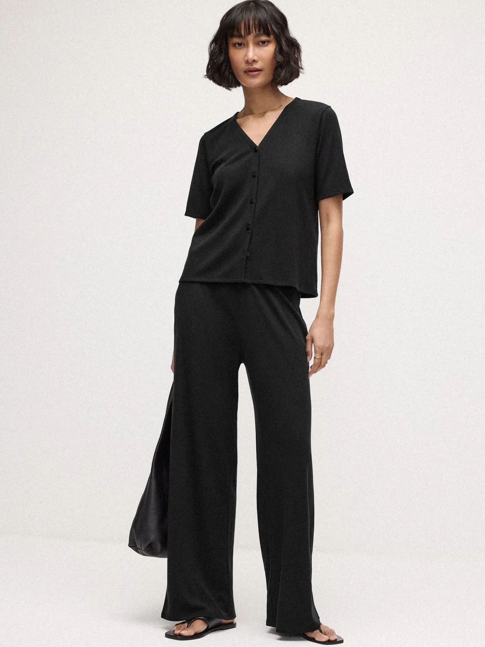 Ribbed Knit Wide-Leg Pant