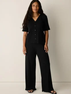 Ribbed Knit Wide-Leg Pant