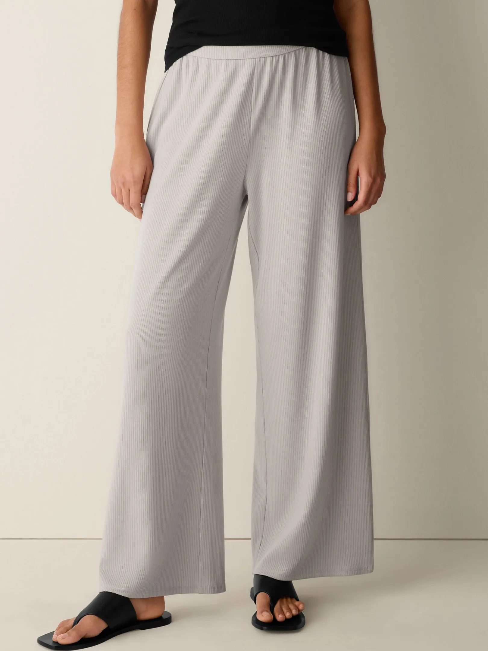 Ribbed Knit Wide-Leg Pant