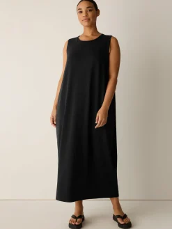 Stretch Jersey Knit Round Neck Dress