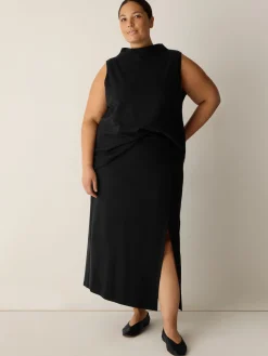 Stretch Jersey Knit Straight Skirt