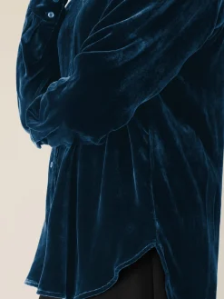 Velvet Classic Collar Shirt