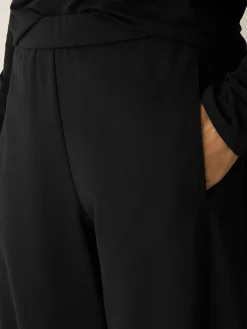 Washable Flex Ponte Lantern Pant