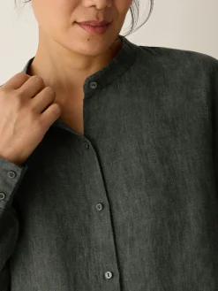 Washed Organic Linen Délavé Band Collar Shirt