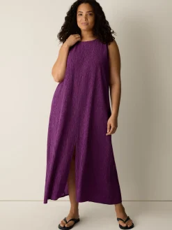 Woven Plissé Round Neck Dress